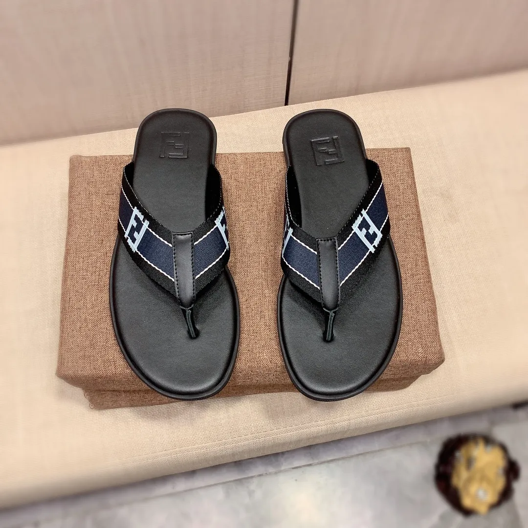 Slippers: New model: Factory price: 220💰💰🎩🎩🔥🔥《 Fendi FENDI* 》Series of slippers top purchasing agent 🔍🔍Men's 2022 counters are on sale simultaneously, original imported cowhide from Italy, exquisite workmanship,), sole: (super comfortable) original sole provided by the original factory, ⚠️ The exclusive double-layer movable molded bottom is super comfortable⚠️, the real thing is more beautiful🎬The real thing is more beautiful🔍🔍original order quality, you can enter and leave the counter at will, the correct size is 38-44, you can order 45. Long-term availability 266